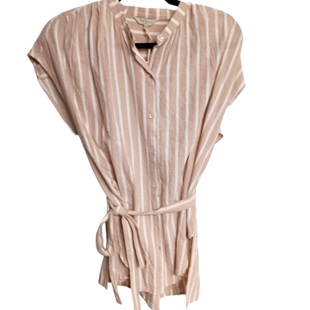Lucky Brand top